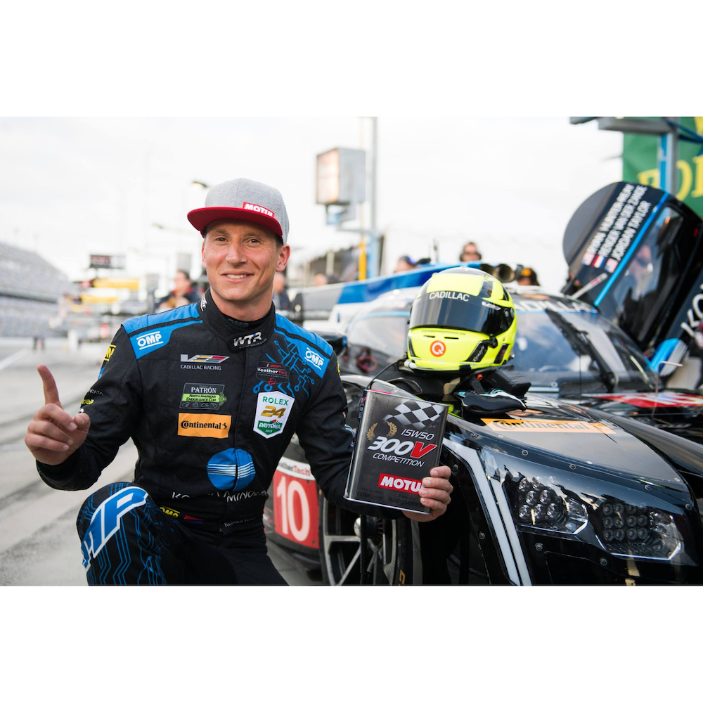 104244 - Motul 300V Competition 15w50 - No.1