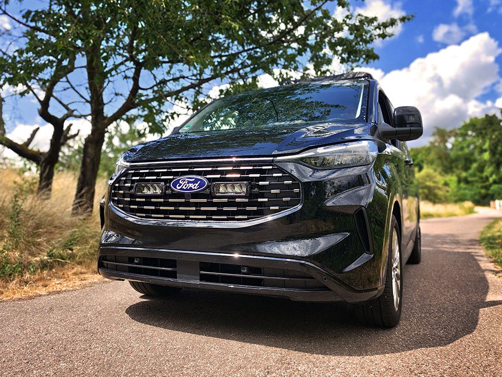 Ford Tourneo Custom/Nugget (2024+) Grille Kit - Race and Rally