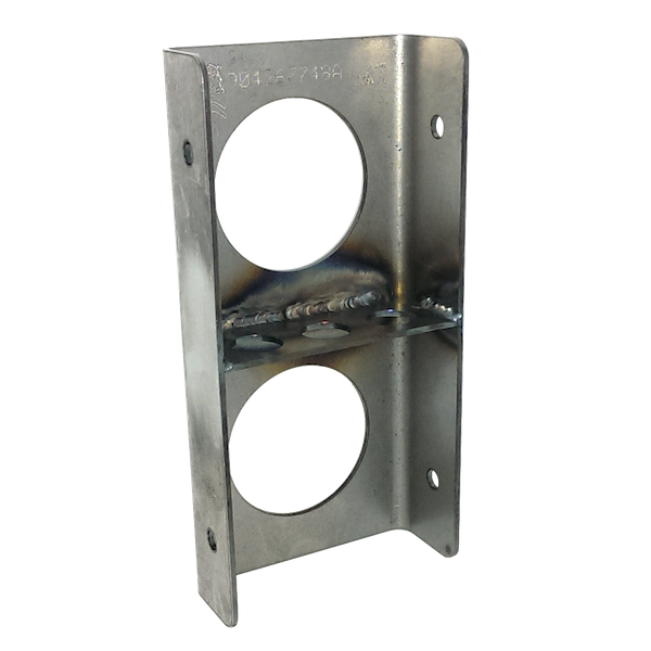 Radiator duct mount