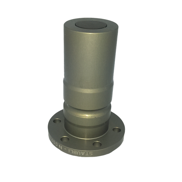 Fuel tank sealing butt