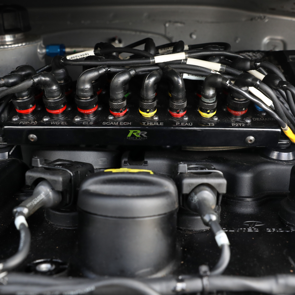 C3 R5 Engine bay wiring