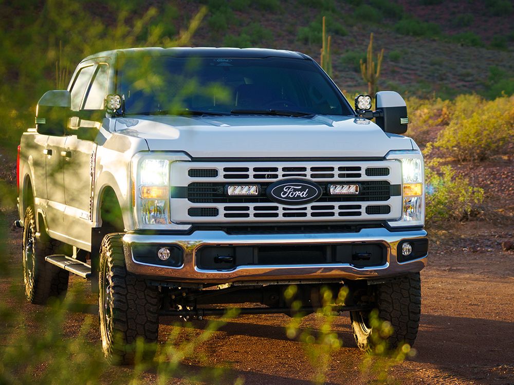 Ford F-250/350 XL/XLT (2023+) Grille Kit - Race and Rally
