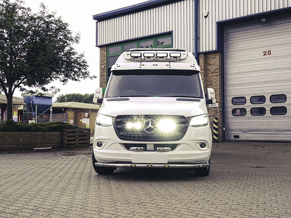 Mercedes Sprinter (2018+) Grille Kit - Race and Rally