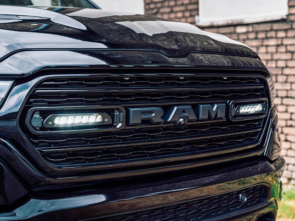 RAM 1500 (2019-2023) Grille Kit - Race and Rally