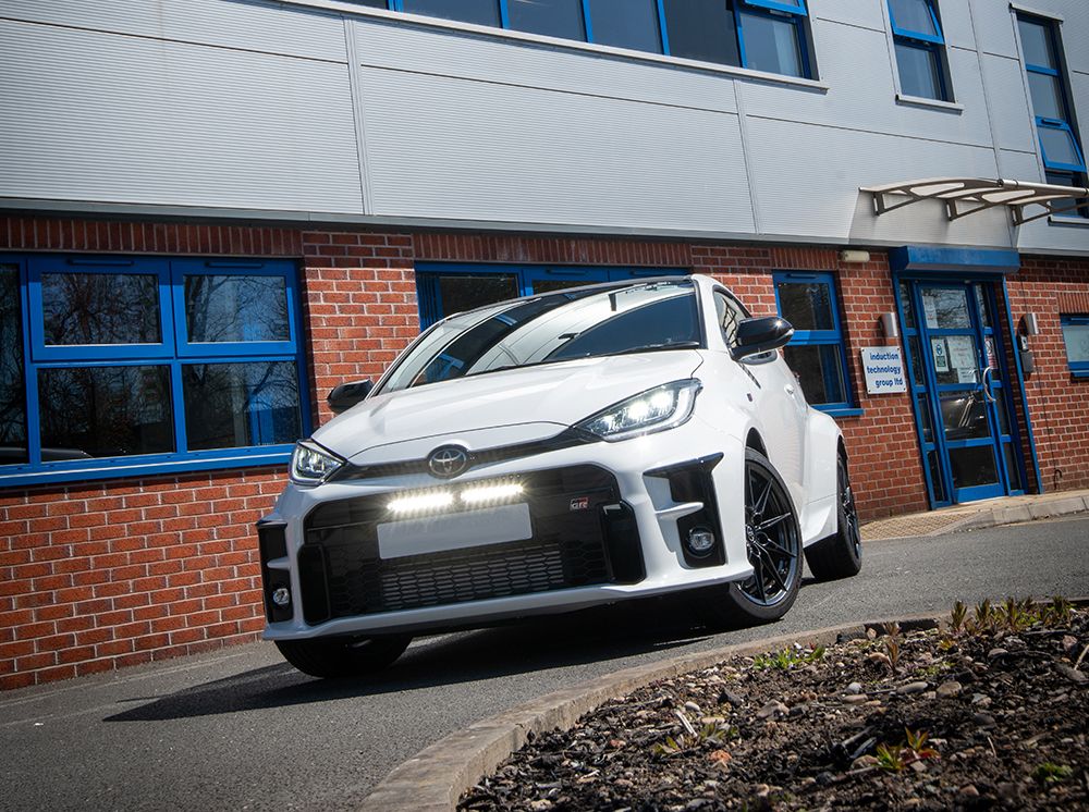 Toyota Yaris GR Linear-18 Grille Kit