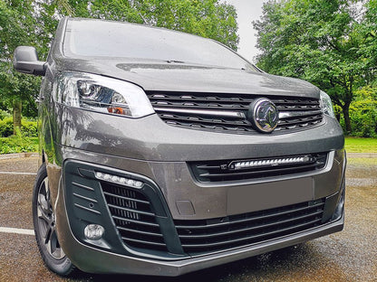 Vauxhall/Opel Vivaro (2019+) Grille Kit - Race and Rally