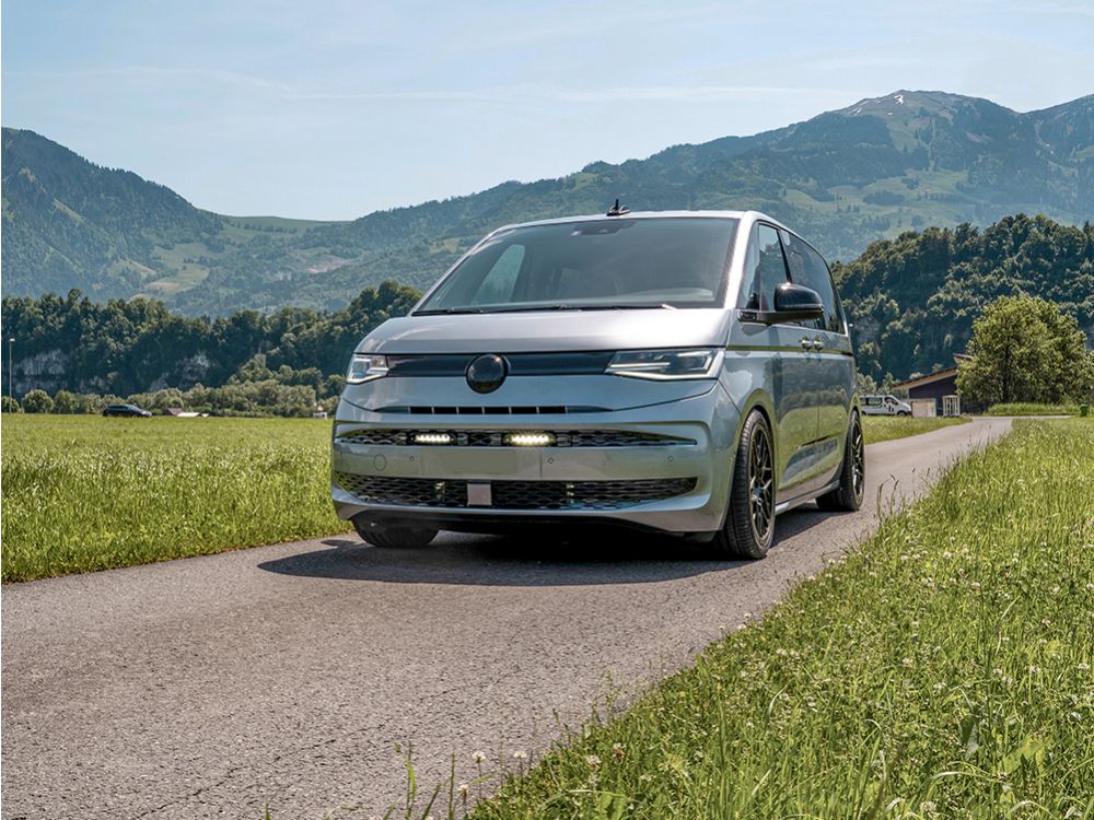 Volkswagen T7 Multivan (2022+) Grille Kit - Race and Rally